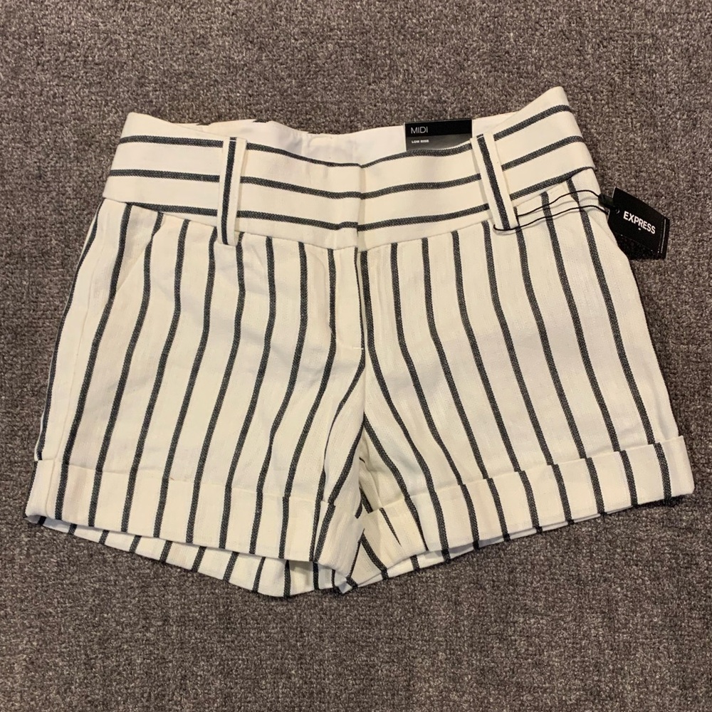 Express shorts NWT